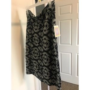 LuLaRoe Cassie large